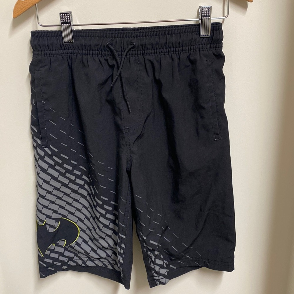 Gap kids shorts batman size 10 shirts EUC